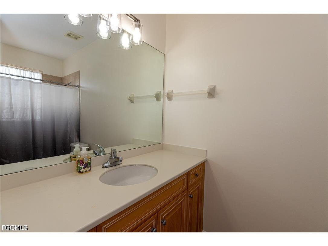 14081 Bently Circle Fort Myers FL 33912 2026014875 image20