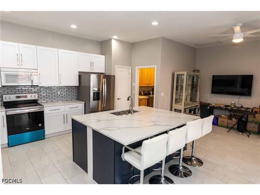 14081 Bently Circle Fort Myers FL 33912 2026014875 image5