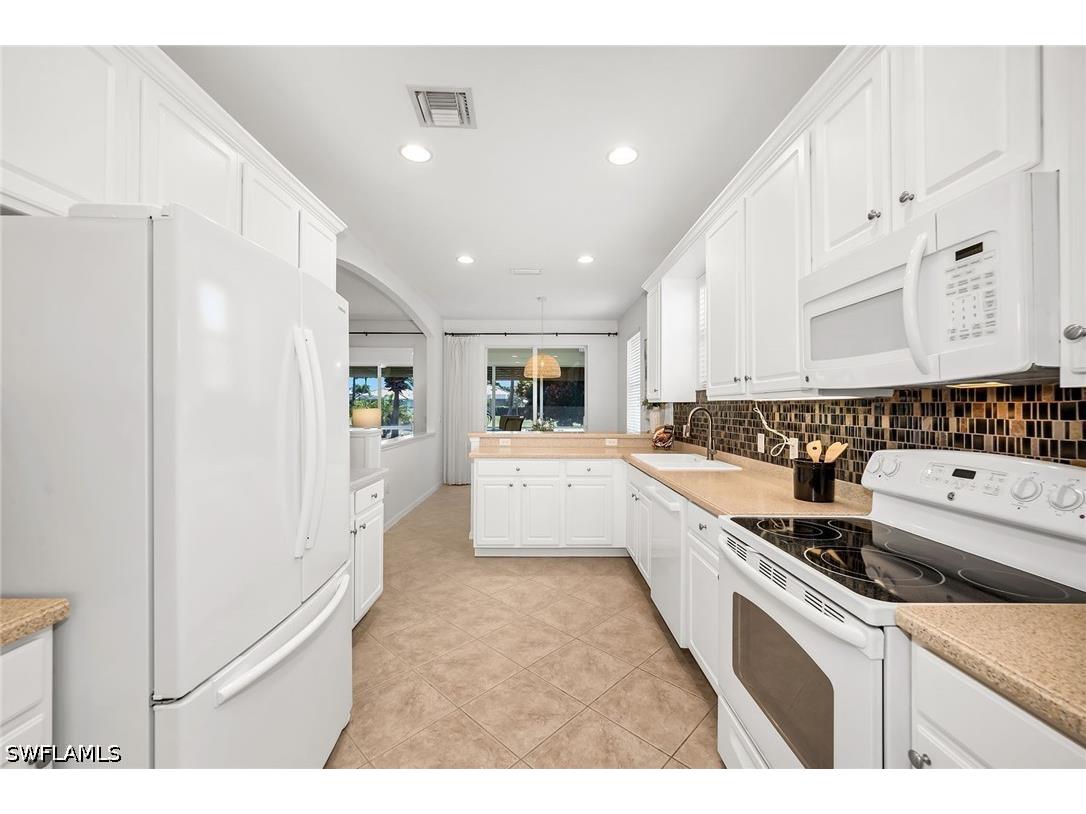 14088 Mirror Court Naples FL 34114 226012734 image9