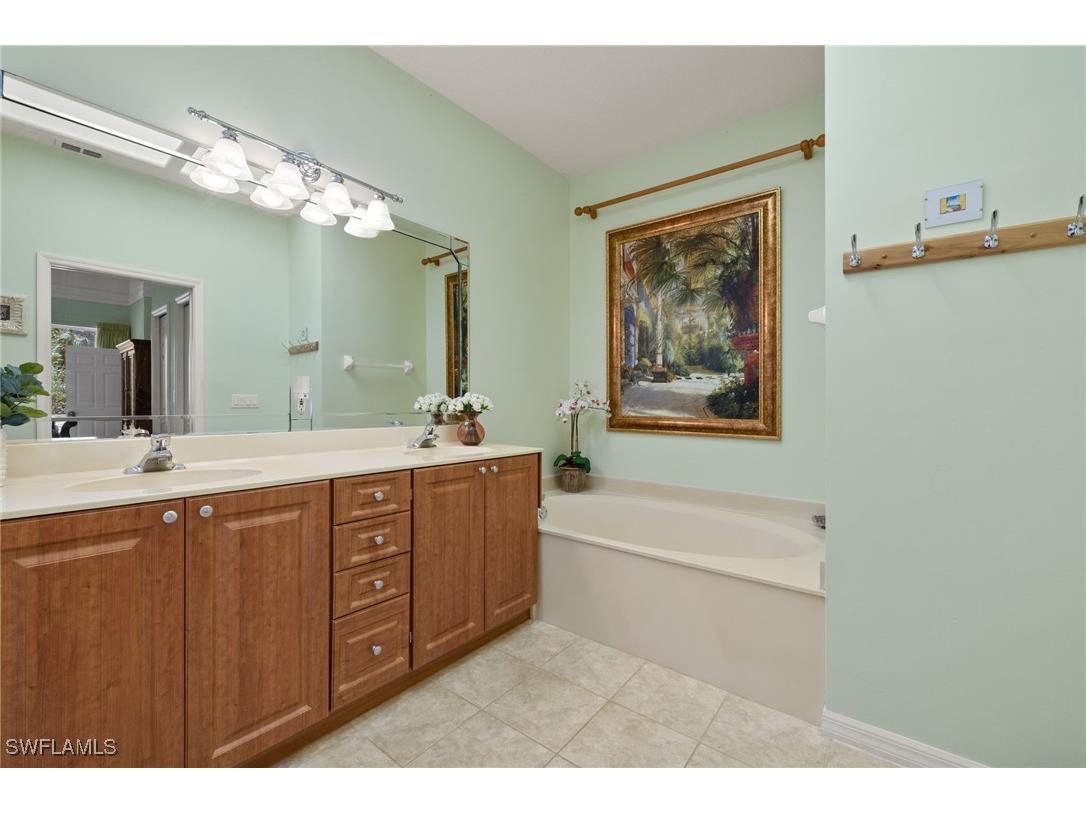 1409 Athol Way #101 Naples FL 34104 225044077 image14