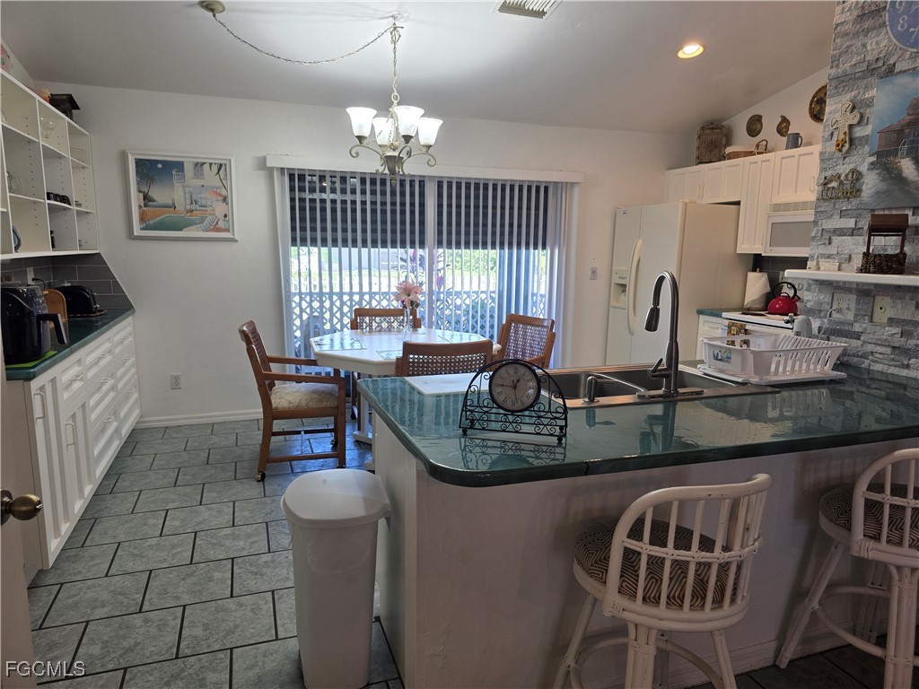 1409 NW 9th Terrace Cape Coral FL 33993 2025019320 image5