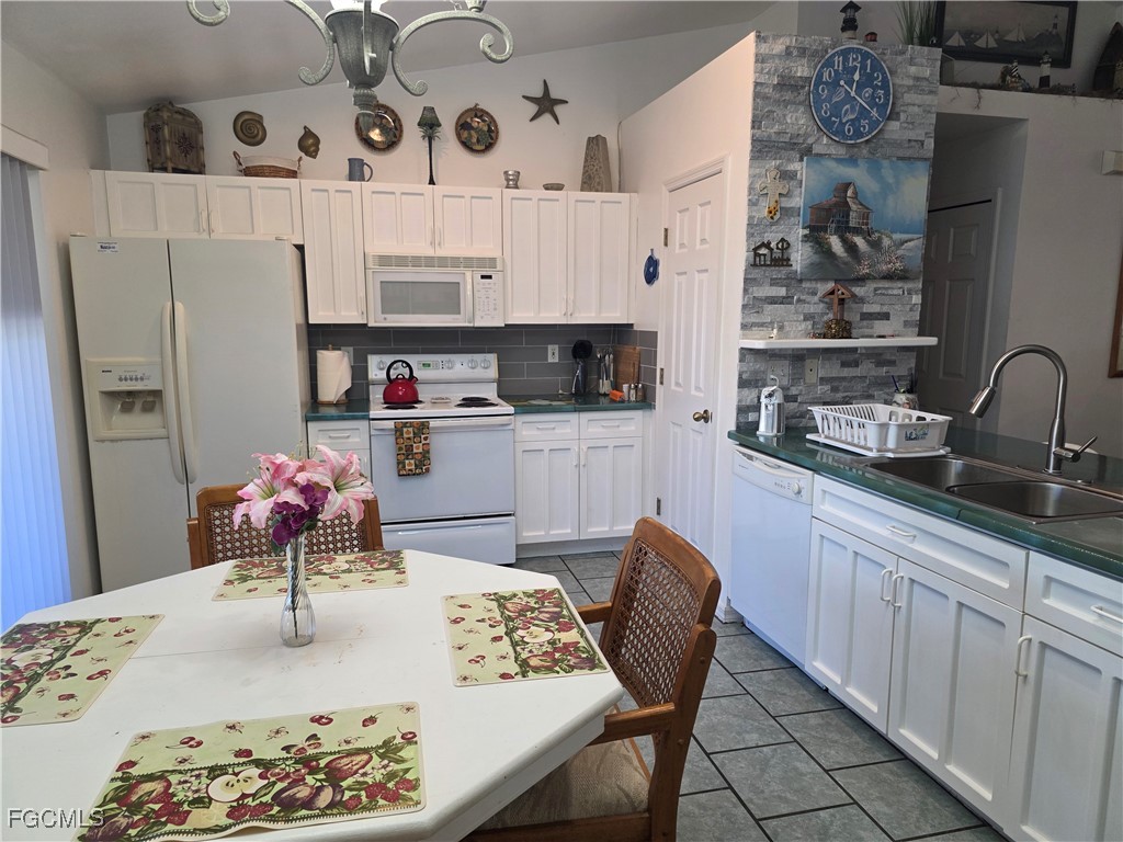 1409 NW 9th Terrace Cape Coral FL 33993 2025019320 image6