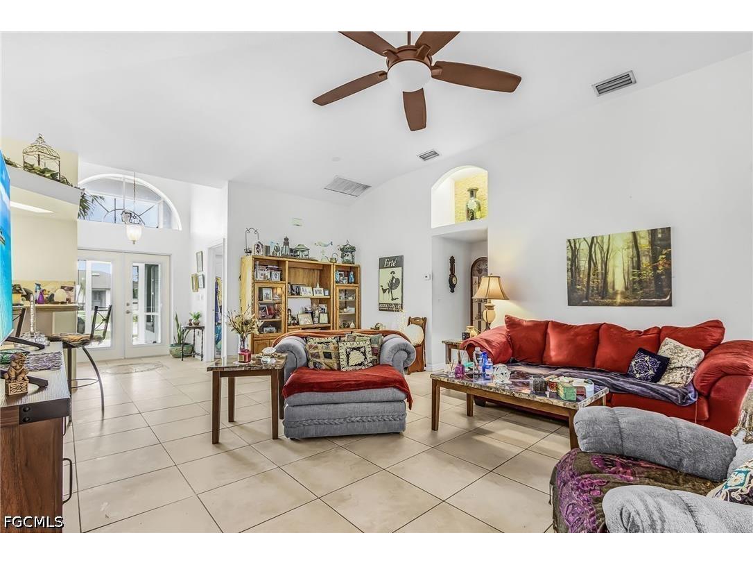 1409 SE 2nd Terrace Cape Coral FL 33990 2026026131 image5