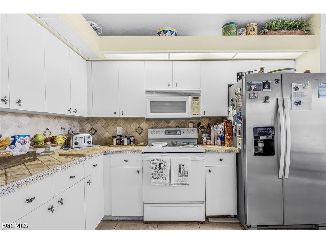 1409 SE 2nd Terrace Cape Coral FL 33990 2026026131 image8
