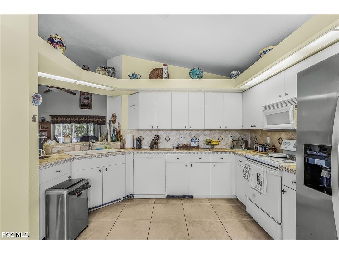 1409 SE 2nd Terrace Cape Coral FL 33990 2026026131 image9
