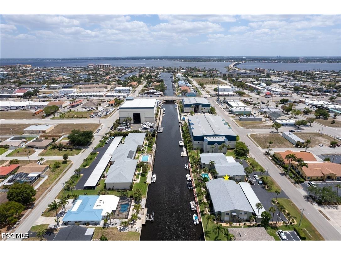 1409 SE 46th Lane #105 Cape Coral FL 33904 2026020328 image2