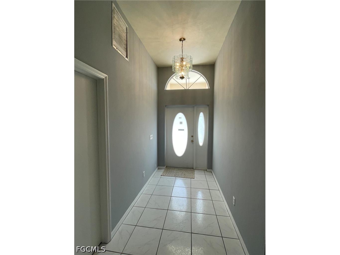 1409 SW 10th Street Cape Coral FL 33991 2026020035 image2