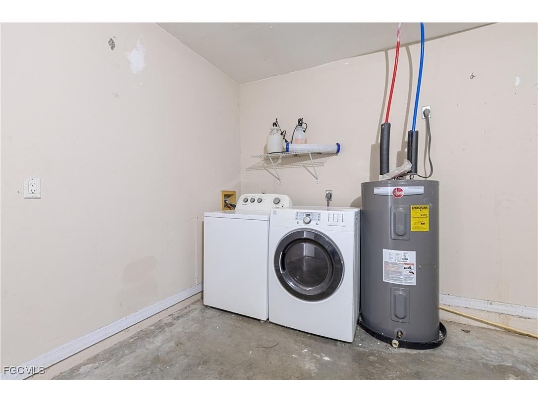 1409 SW 11th Place Cape Coral FL 33991 2025022302 image13