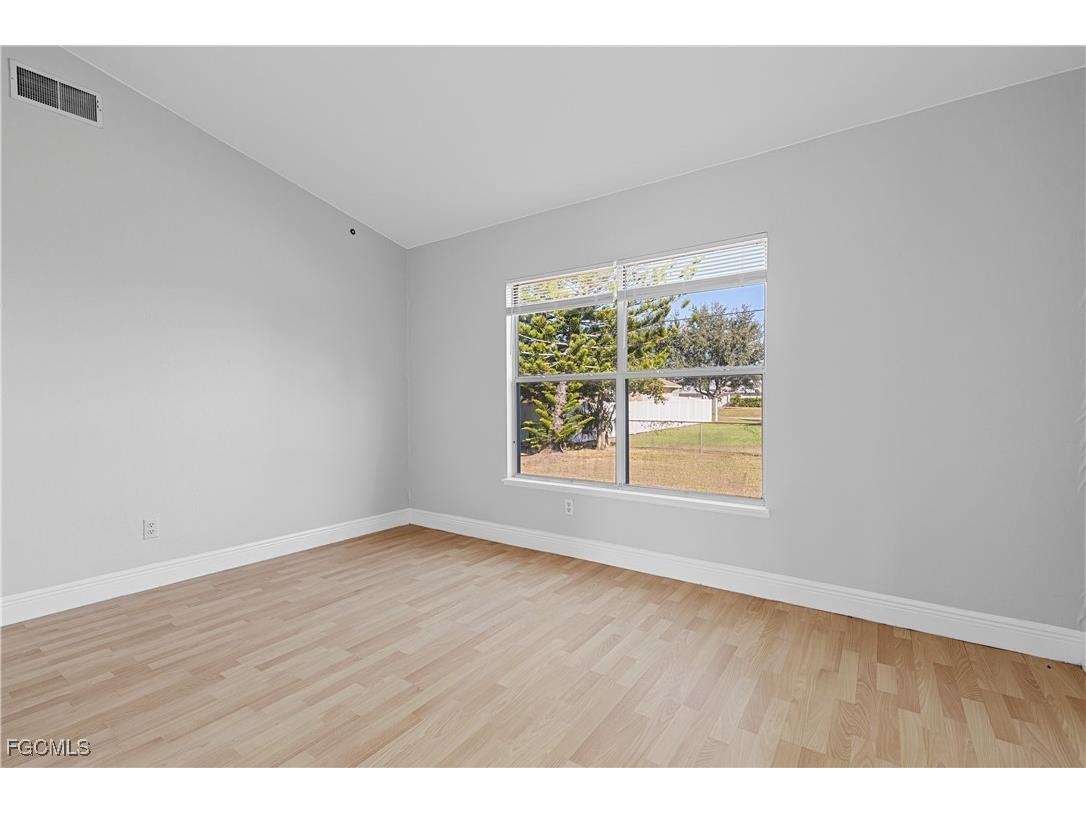 1409 SW 11th Place Cape Coral FL 33991 2025022302 image19