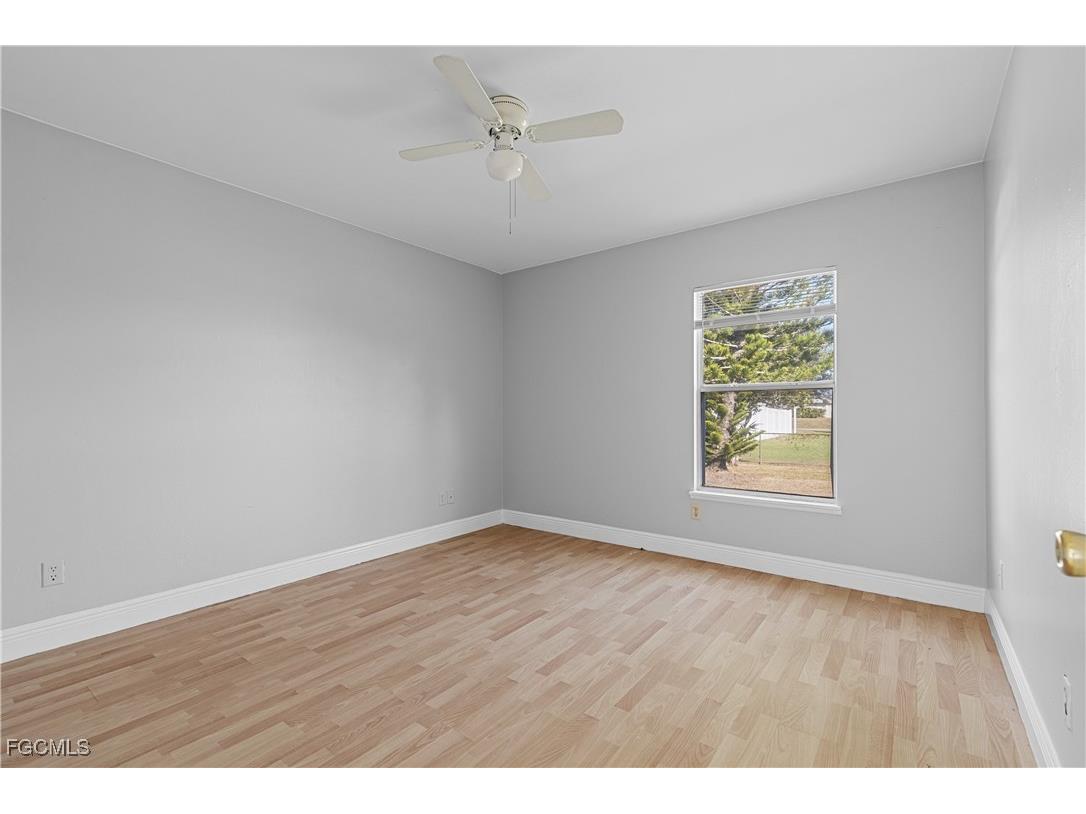 1409 SW 11th Place Cape Coral FL 33991 2025022302 image21