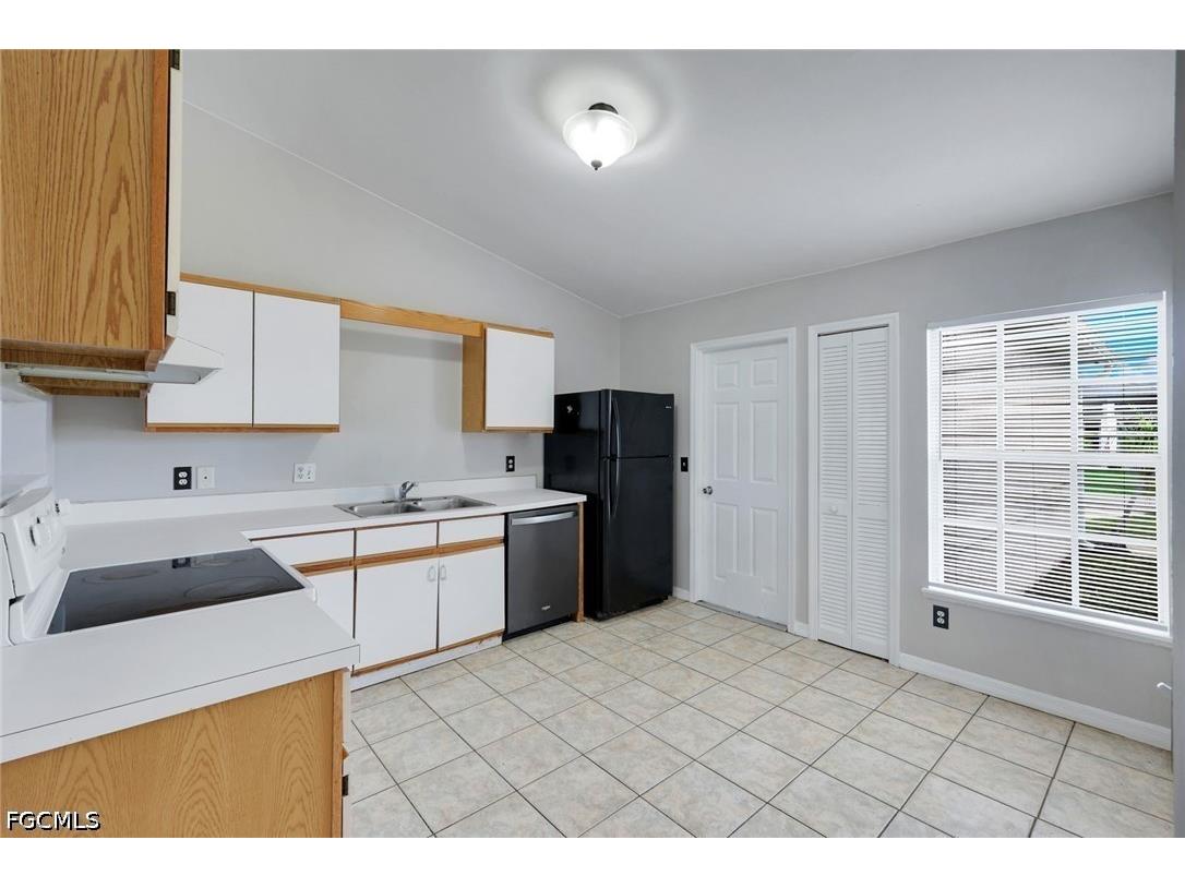 1409 SW 11th Place Cape Coral FL 33991 2026024541 image6