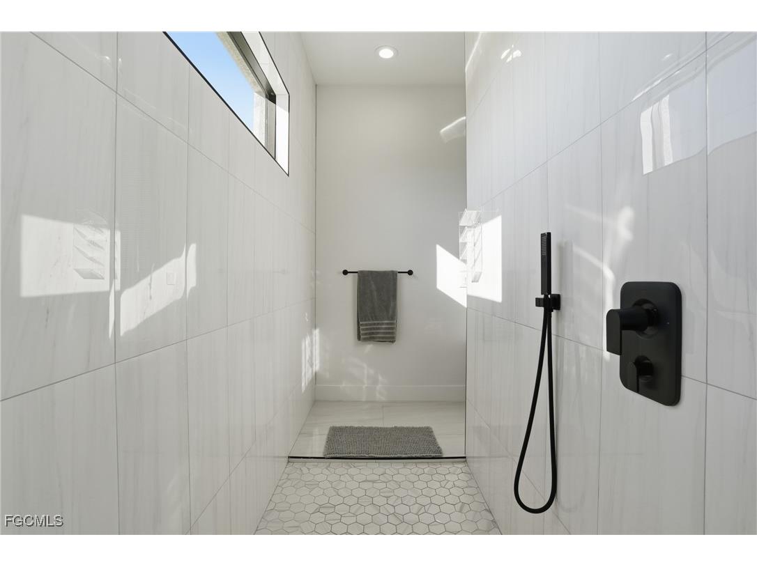 1409 SW 28th Terrace Cape Coral FL 33914 2026000134 image31