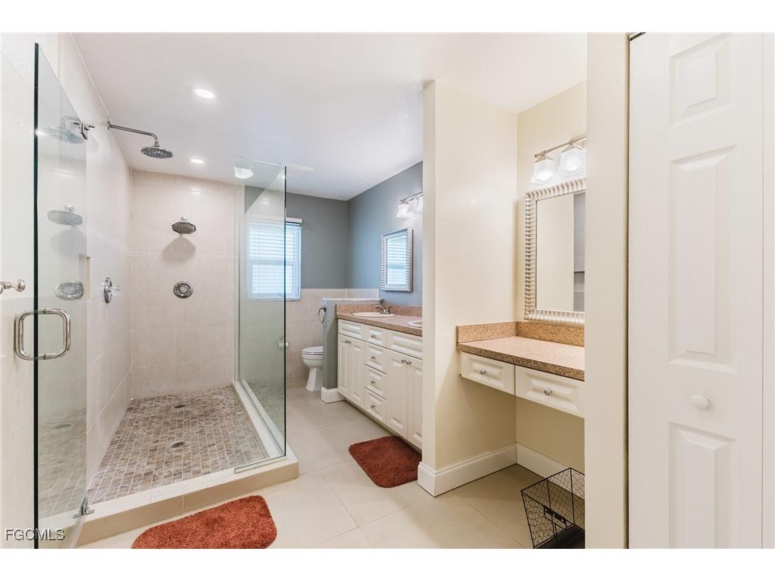 1409 SW 43rd Terrace Cape Coral FL 33914 2025023641 image14