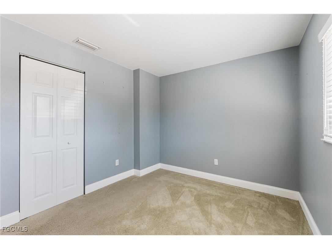 1409 SW 43rd Terrace Cape Coral FL 33914 2025023641 image15