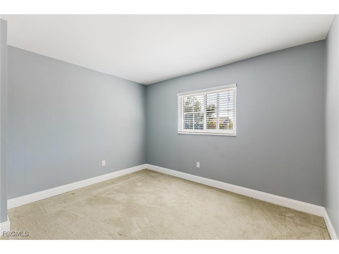 1409 SW 43rd Terrace Cape Coral FL 33914 2025023641 image16