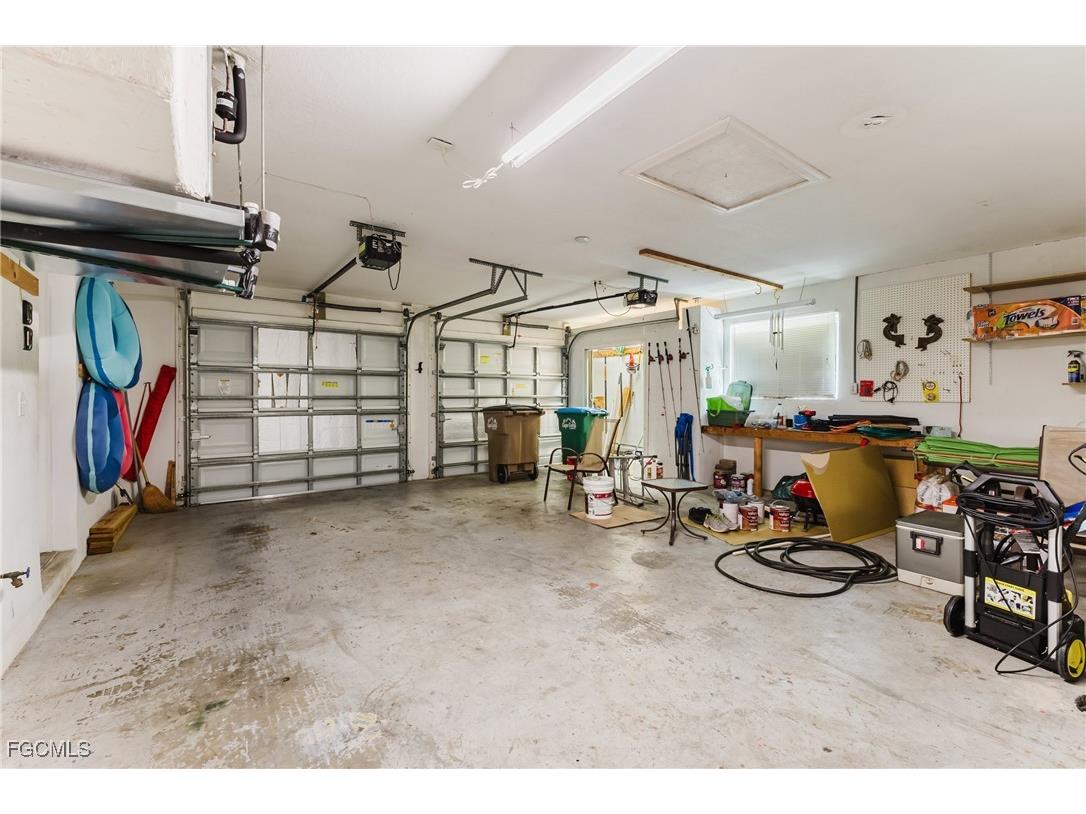 1409 SW 43rd Terrace Cape Coral FL 33914 2025023641 image22