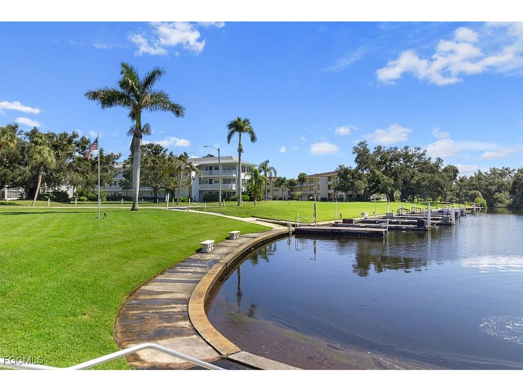 1409 Tropic Terrace North Fort Myers FL 33903 2025020138 image20