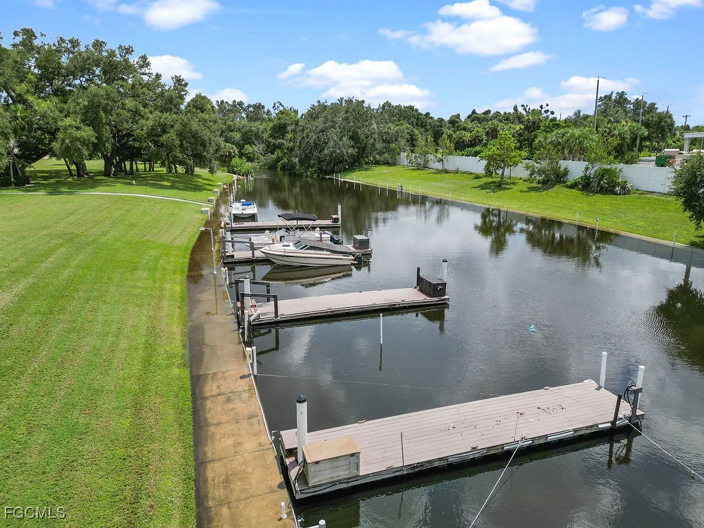 1409 Tropic Terrace North Fort Myers FL 33903 2025020138 image23