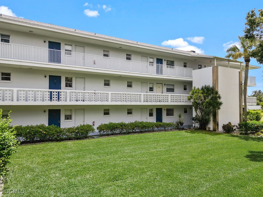 1409 Tropic Terrace North Fort Myers FL 33903 2025020138 image5