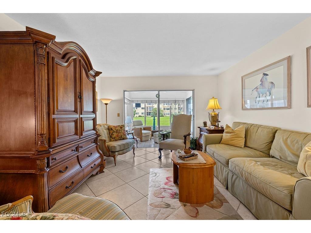 1409 Tropic Terrace North Fort Myers FL 33903 2025020138 image6