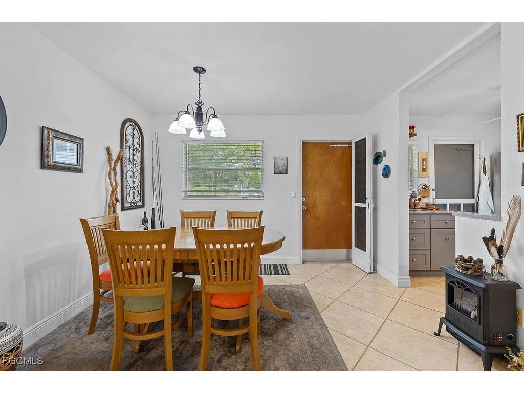 1409 Tropic Terrace North Fort Myers FL 33903 2025020138 image8
