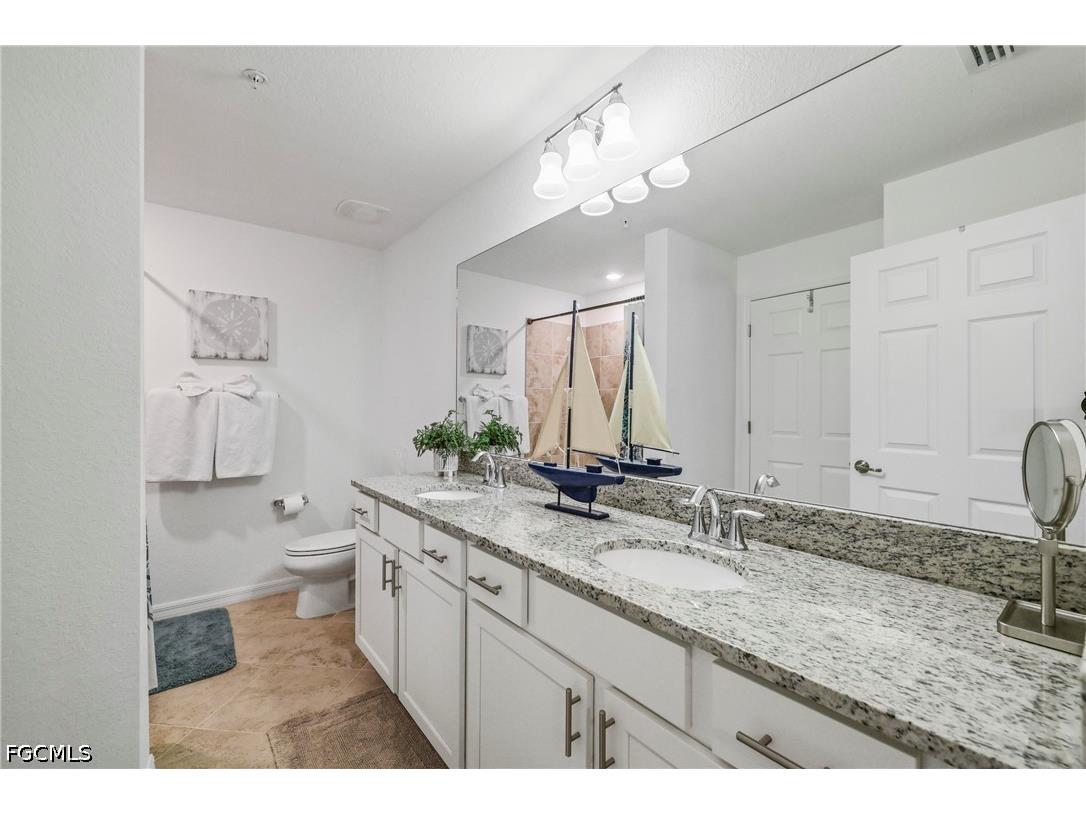 14091 Heritage Landing Boulevard #121 Punta Gorda FL 33955 2026017013 image28