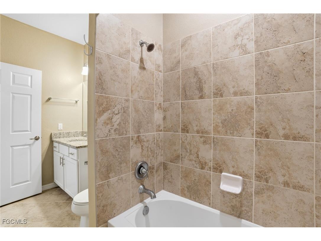 14091 Heritage Landing Boulevard #143 Punta Gorda FL 33955 2025019877 image22