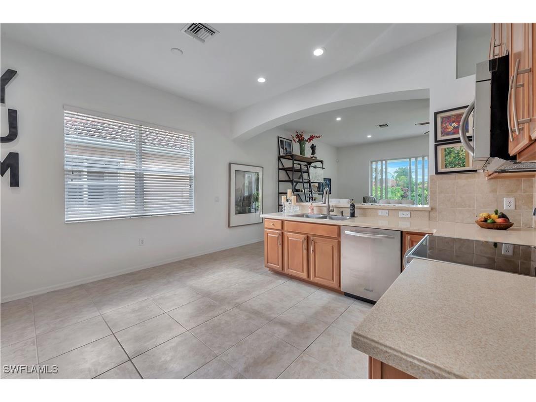 14095 Mirror Court Naples FL 34114 225074019 image15