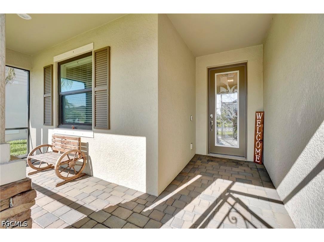 14096 Vindel Circle Fort Myers FL 33905 2026024052 image3