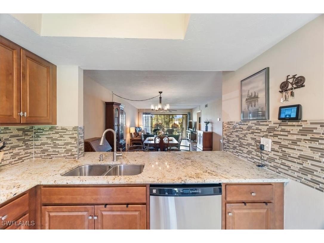 141 Cypress Way E #D Naples FL 34110 225071050 image1