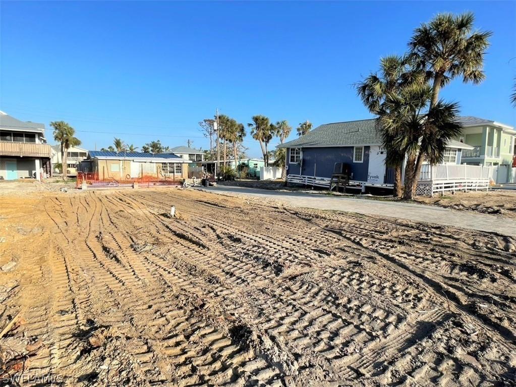 141 Jefferson Street Fort Myers Beach FL 33931 223006407 image1