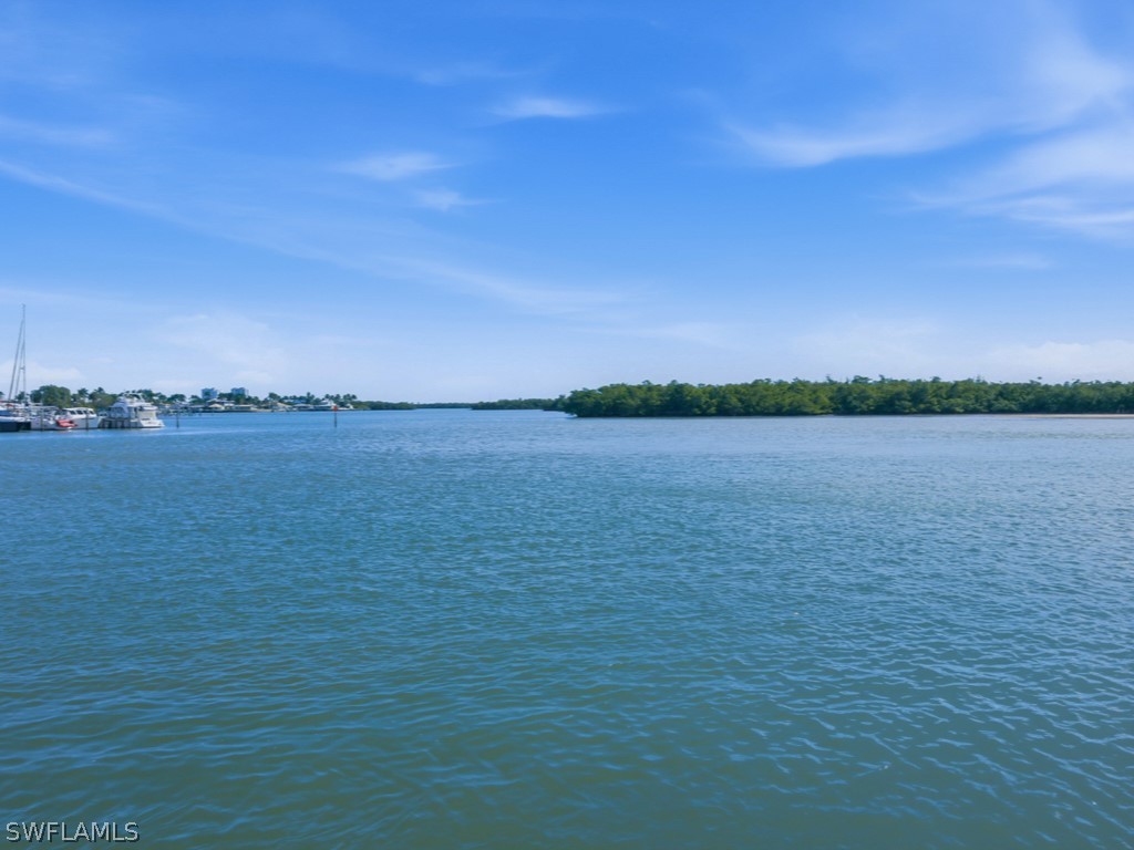 141 Pago Pago Drive E Naples FL 34113 226003277 image1