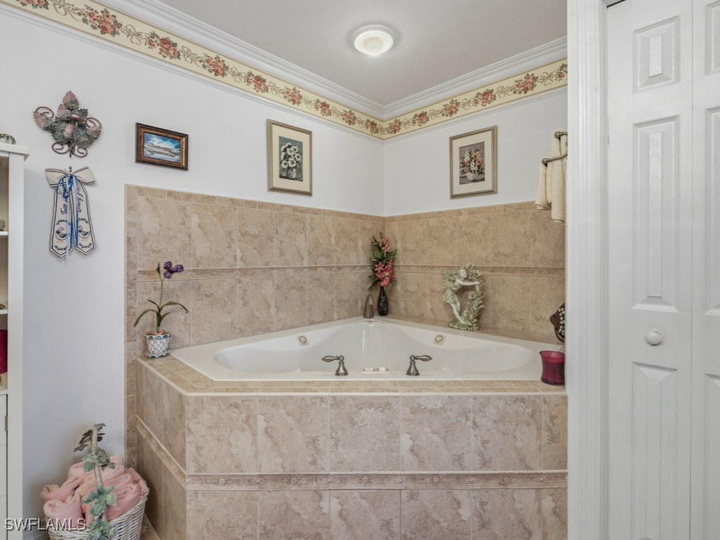 141 Pago Pago Drive E Naples FL 34113 226003277 image26