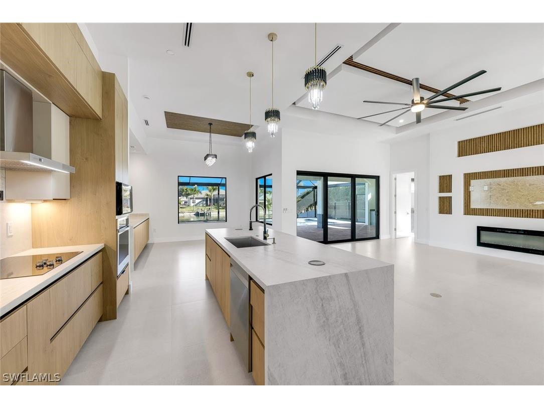 141 SE 21st Street Cape Coral FL 33990 226006312 image10