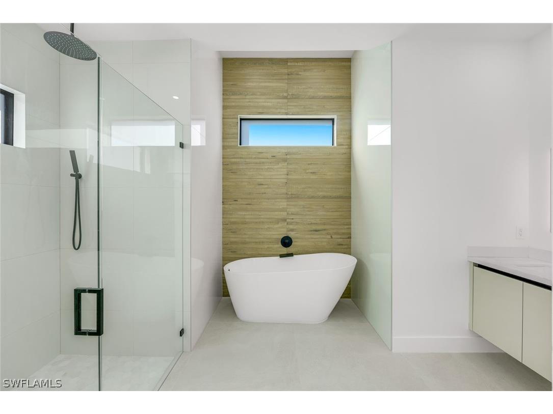 141 SE 21st Street Cape Coral FL 33990 226006312 image20