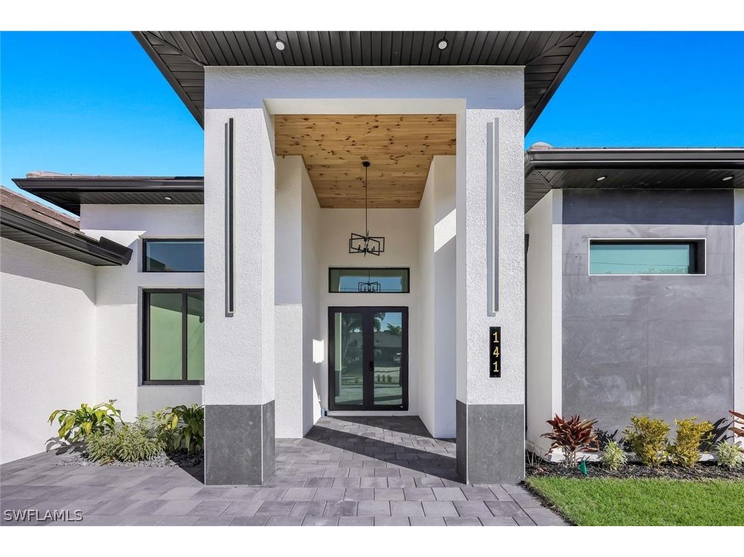 141 SE 21st Street Cape Coral FL 33990 226006312 image3