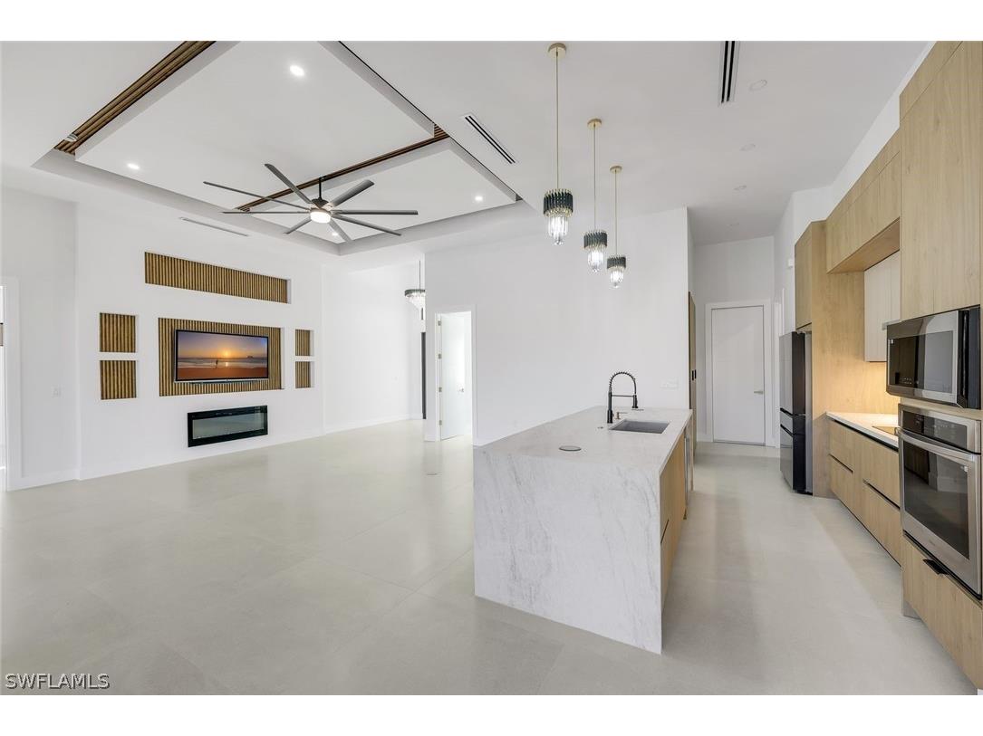 141 SE 21st Street Cape Coral FL 33990 226006312 image8