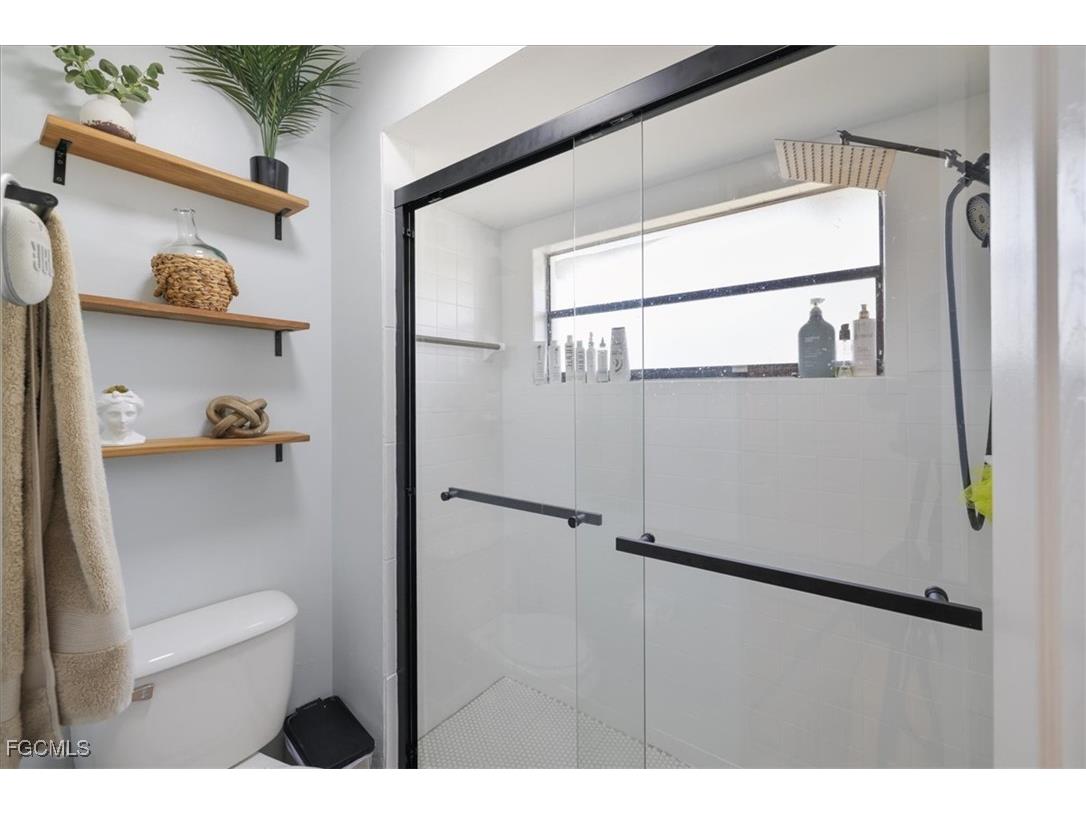 141 SE 27th Street Cape Coral FL 33904 2025023768 image13