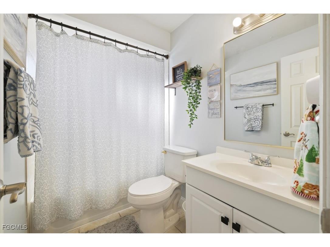 141 SE 27th Street Cape Coral FL 33904 2025023768 image17