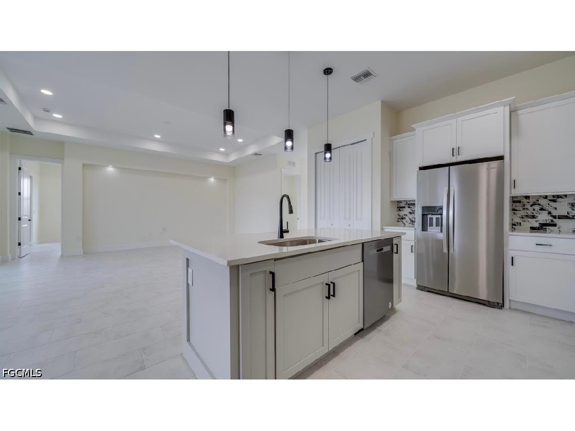 141 SW 37 Place Cape Coral FL 33993 2026026139 image8