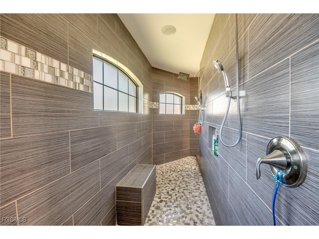 141 SW 39th Street Cape Coral FL 33914 2025021905 image19