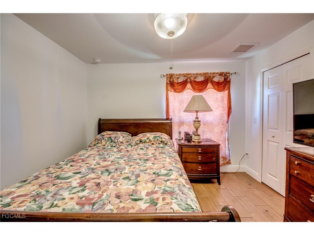 141 SW 39th Street Cape Coral FL 33914 2025021905 image29