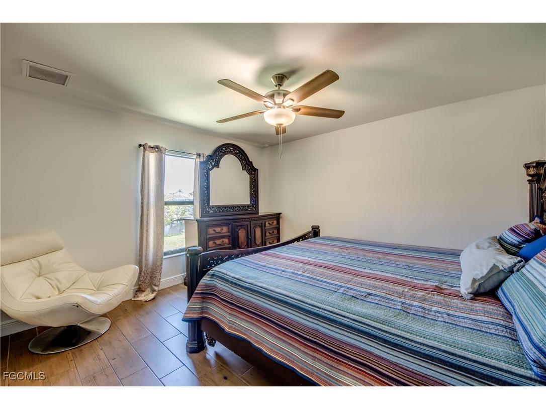 141 SW 39th Street Cape Coral FL 33914 2025021905 image38