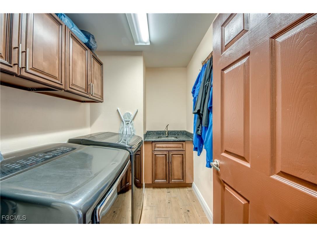 141 SW 39th Street Cape Coral FL 33914 2025021905 image39