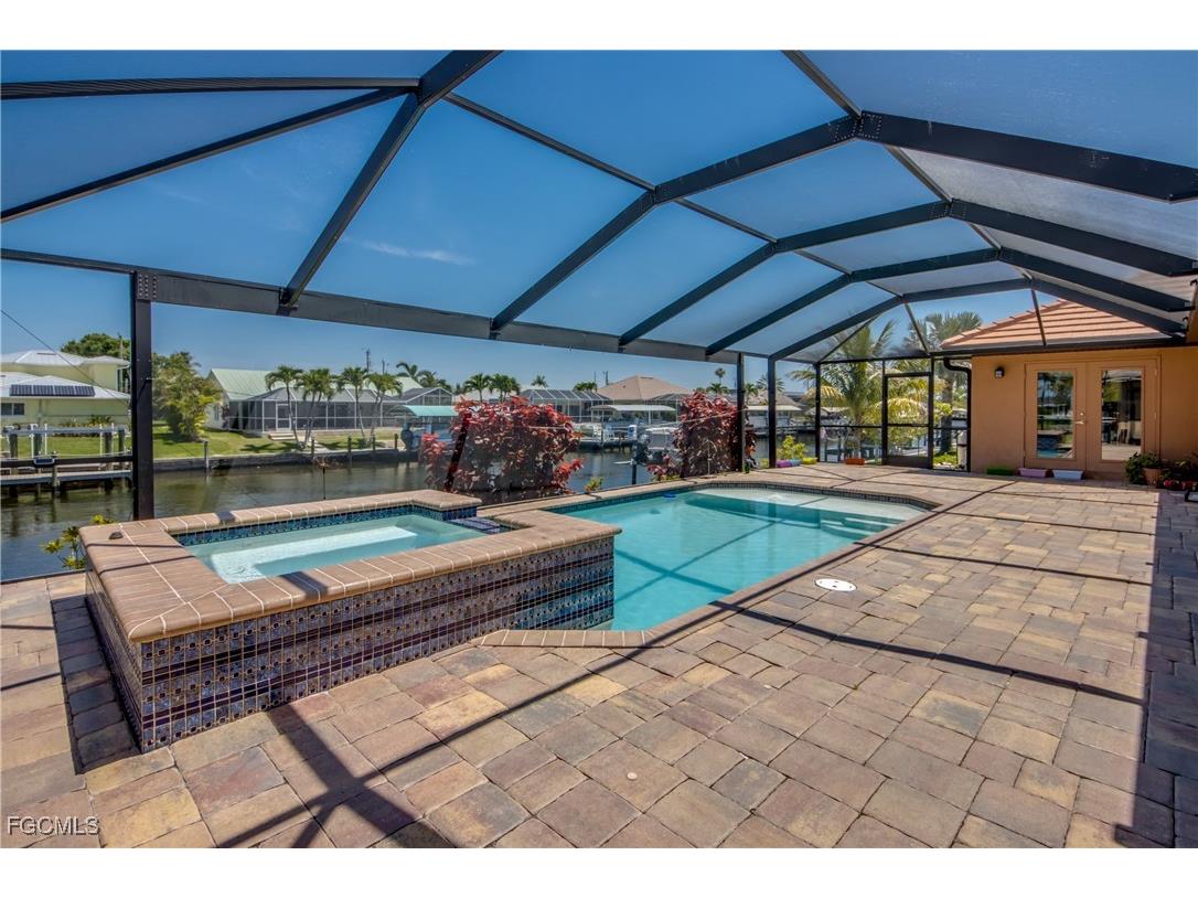 141 SW 39th Street Cape Coral FL 33914 2025021905 image7