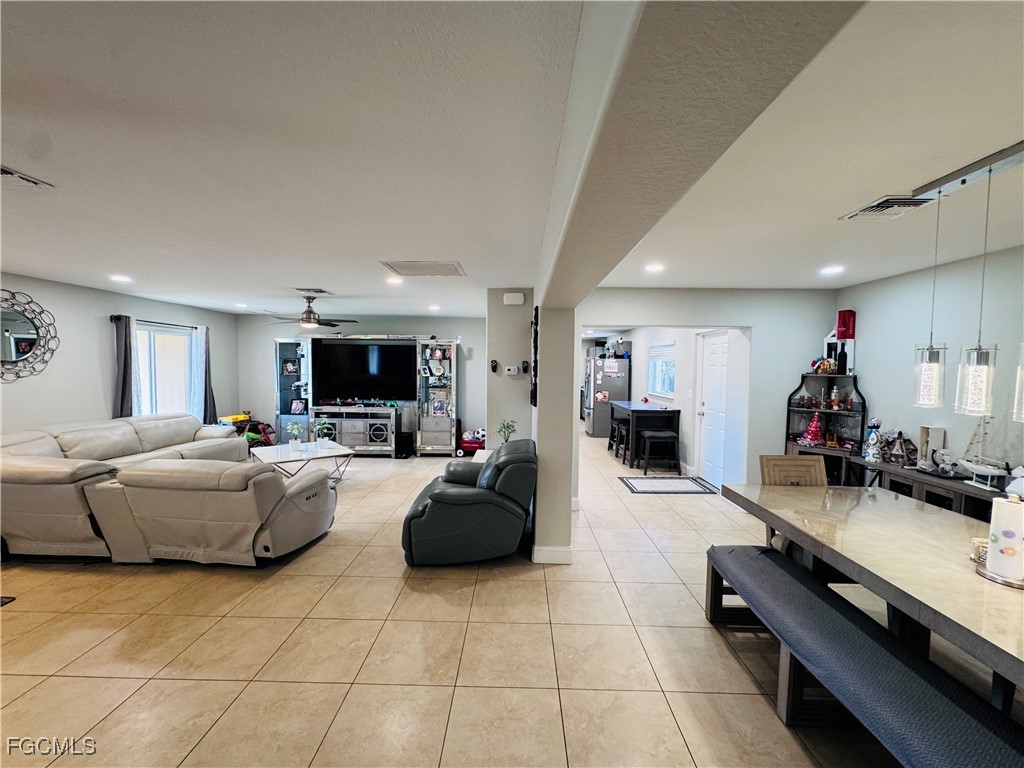 141 SW 48th Terrace Cape Coral FL 33914 2025015653 image7