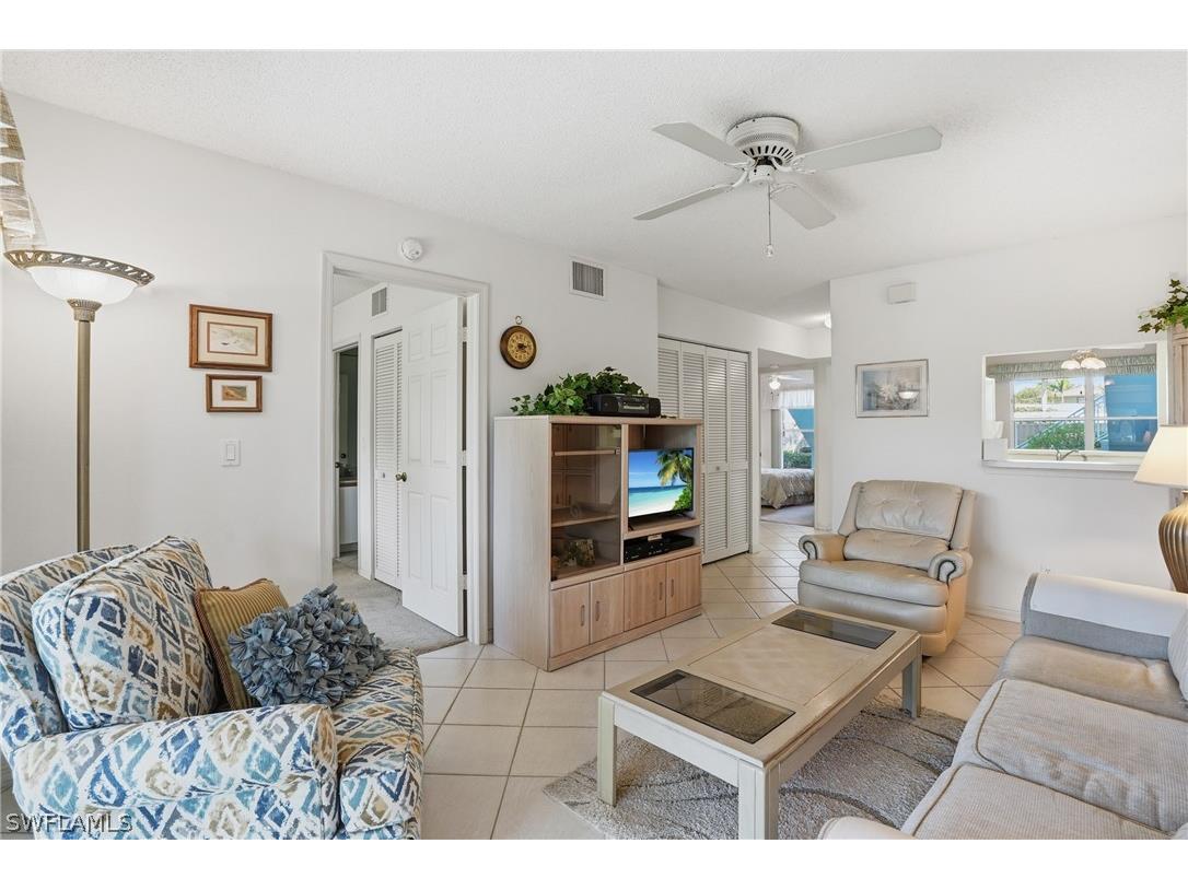 141 Wading Bird Circle #G102 Naples FL 34110 226011582 image15