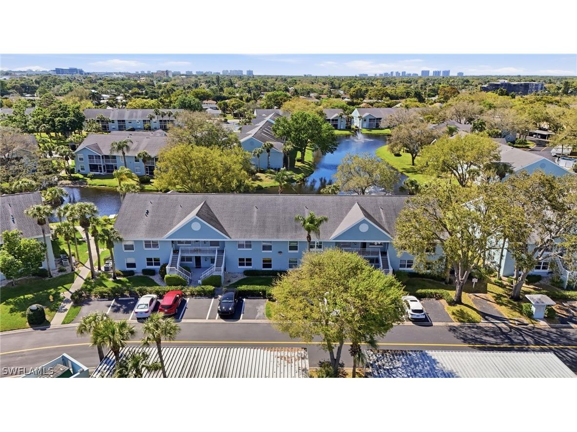 141 Wading Bird Circle #G102 Naples FL 34110 226011582 image32