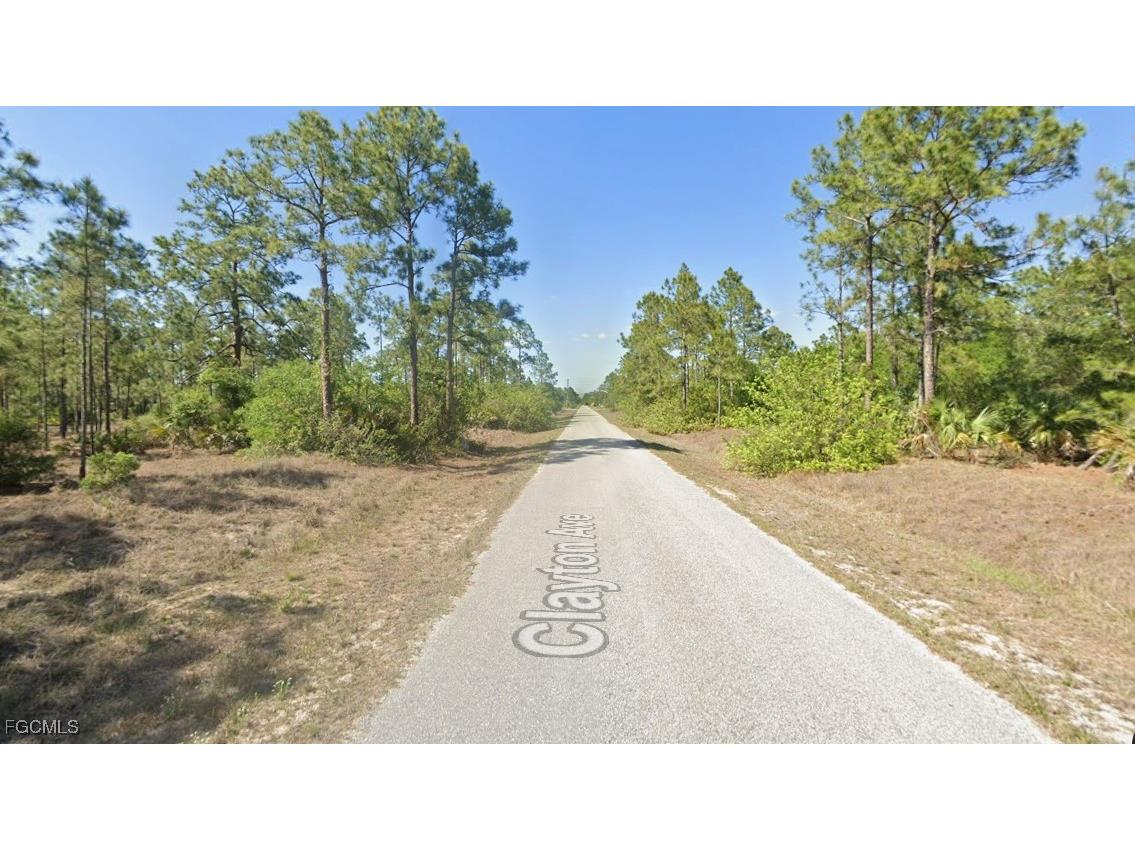 1410 Clayton Avenue Lehigh Acres FL 33972 2025024854 image5