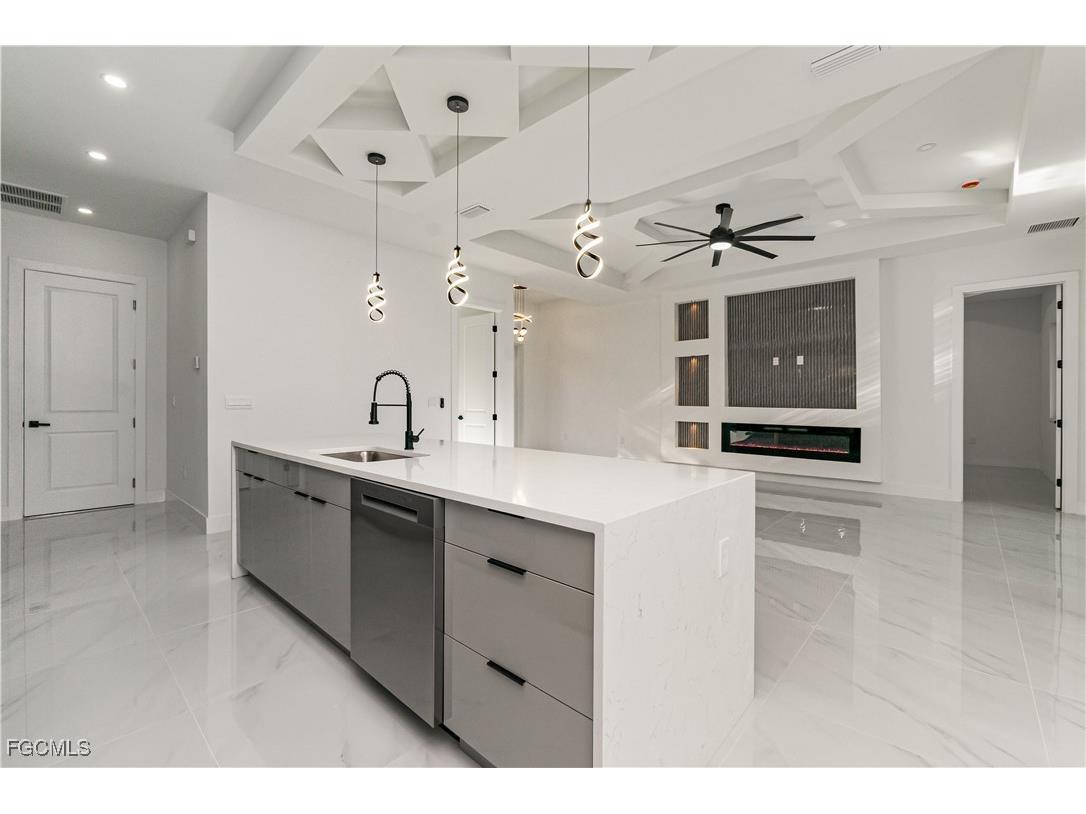 1410 Edward Avenue Lehigh Acres FL 33972 2025012401 image10